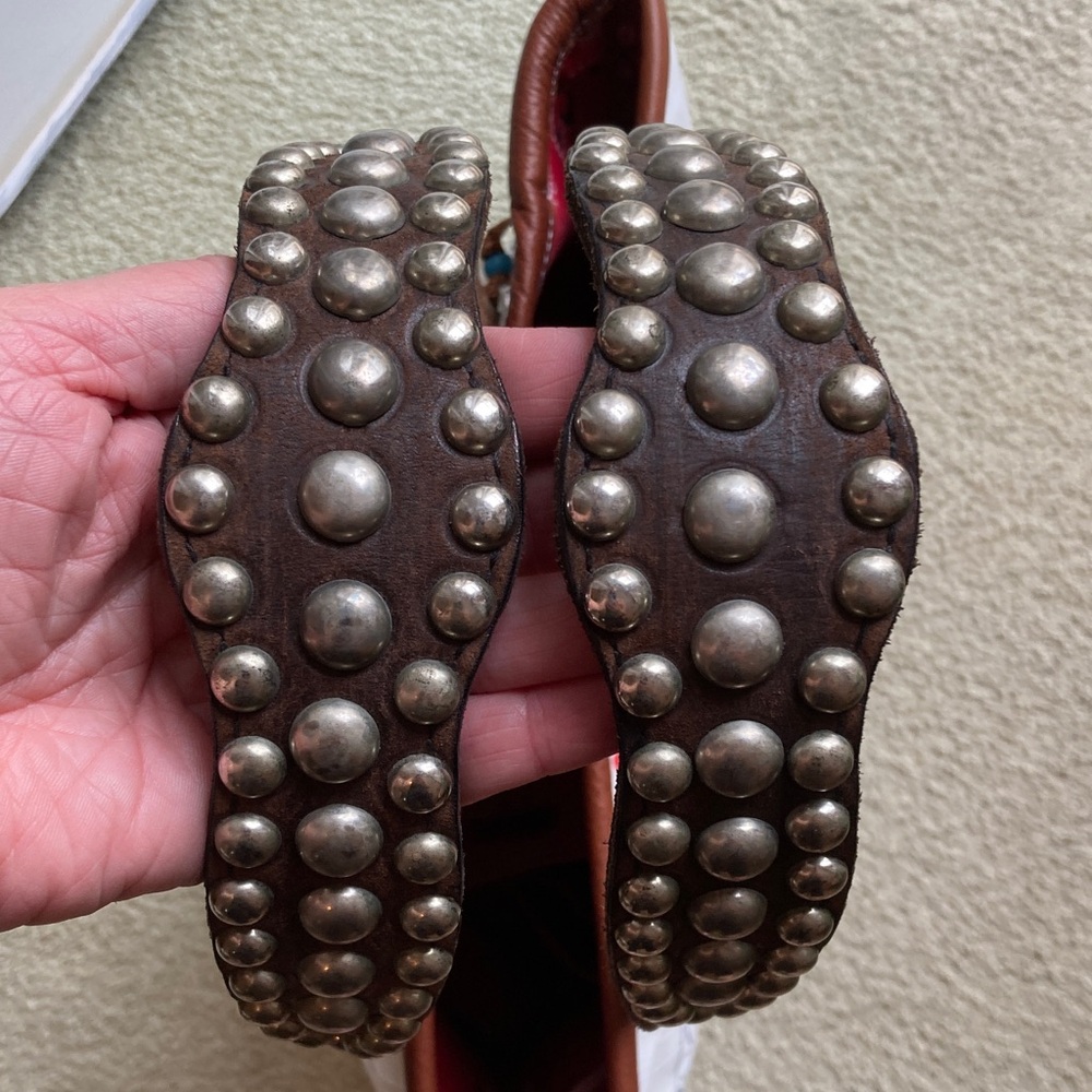 LAST CALL!! TOTEM SALVAGED Rose Hobo Bag with Studded Leather Handles - EUC - Picture 4 of 11